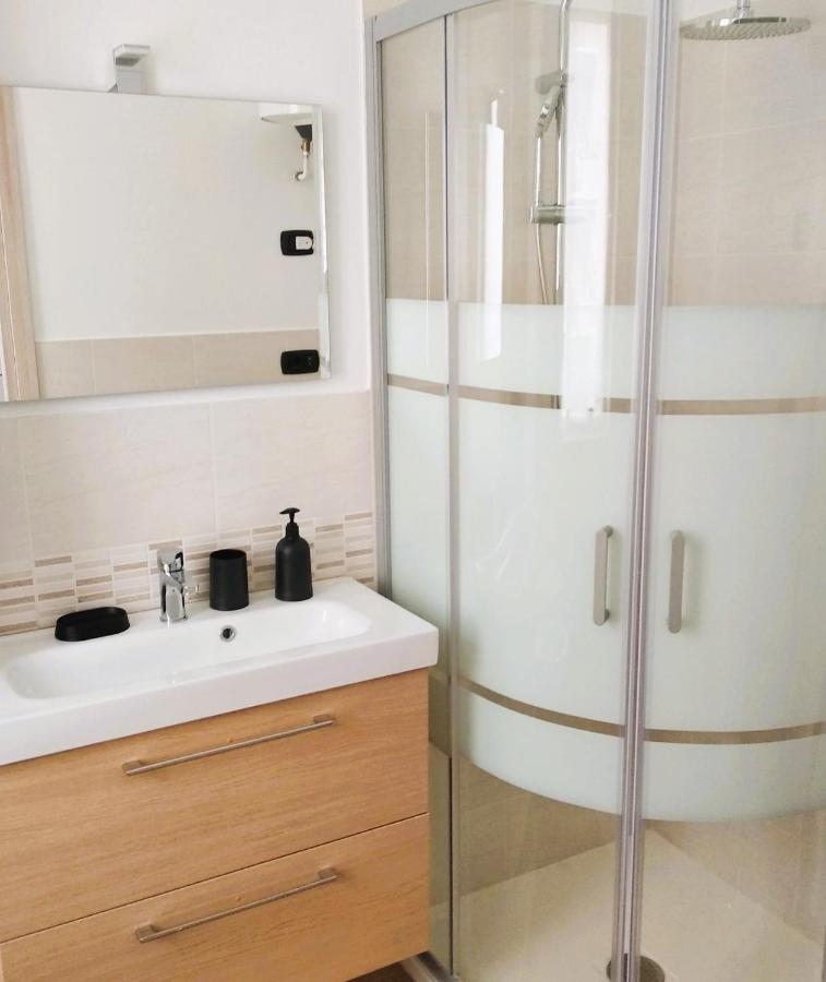 Apartamento La Petite Maison Agrate Brianza Exterior foto